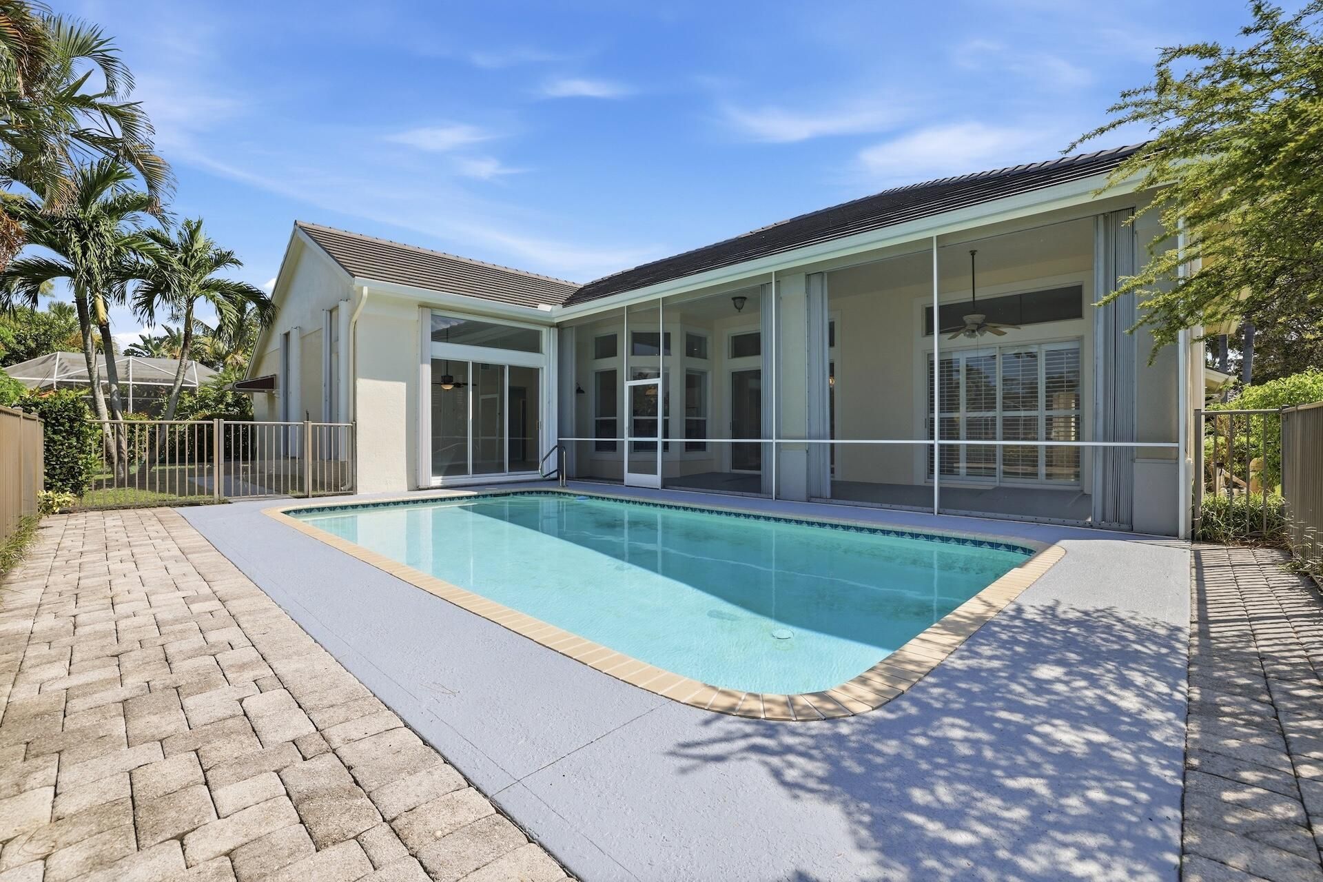 533 Cypress Green Circle, Wellington, FL 33414 Photo