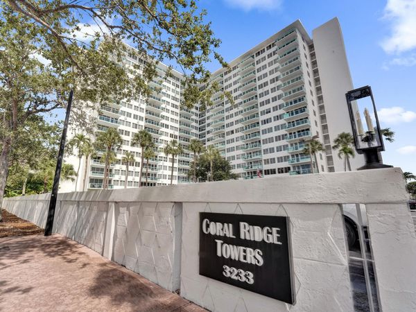 3233 NE 34th Street, Unit 214, Fort Lauderdale, FL 33308