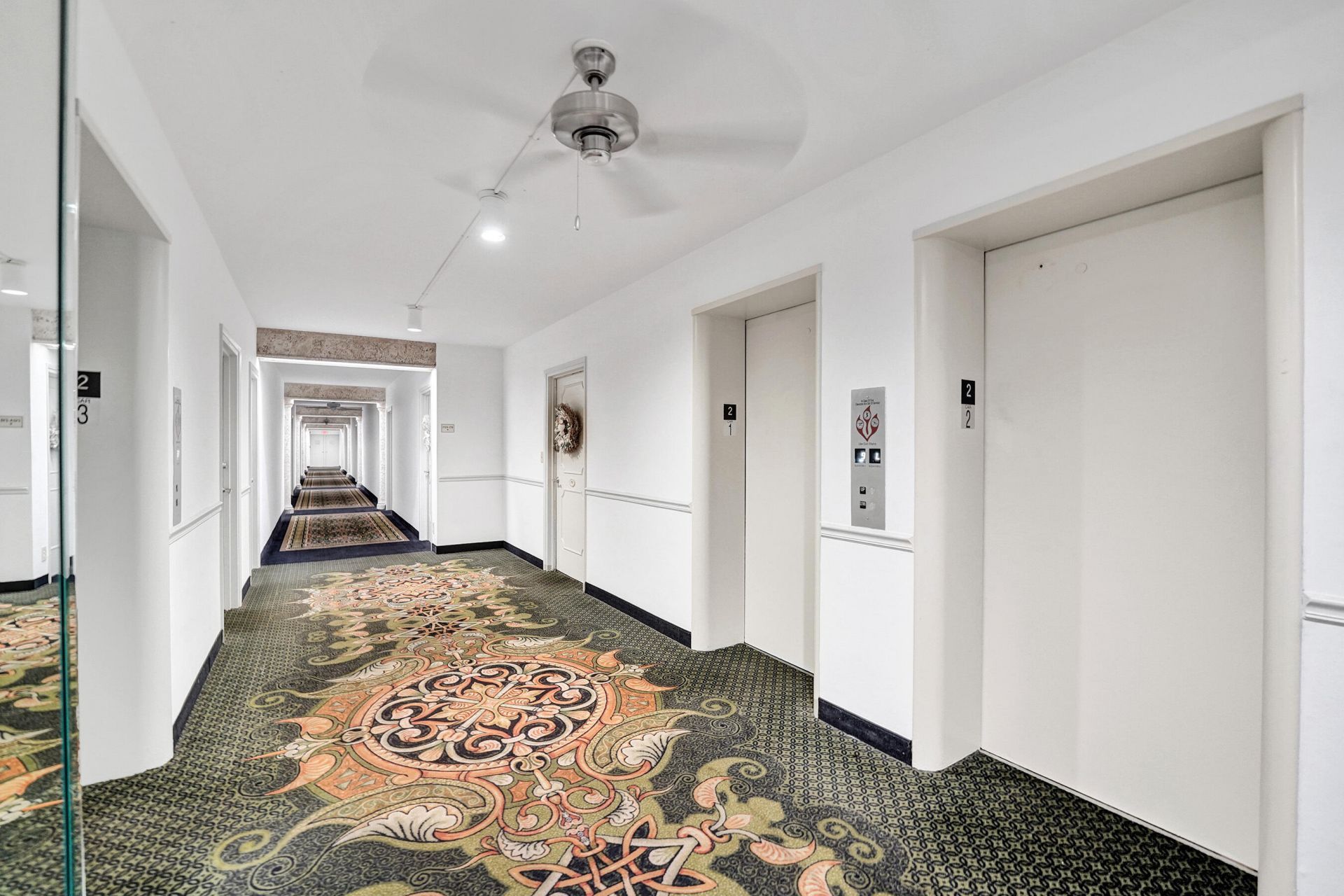 3233 NE 34th Street, Unit 214, Fort Lauderdale, FL 33308 Photo
