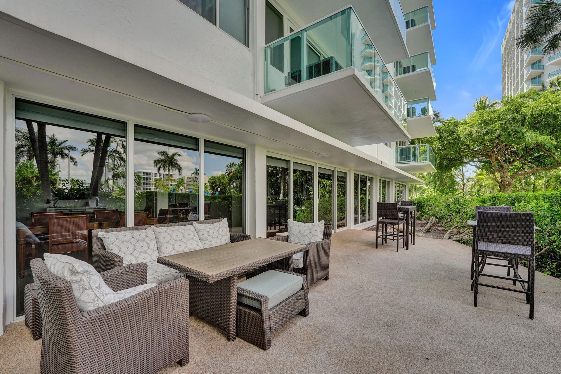 3233 NE 34th Street, Unit 214, Fort Lauderdale, FL 33308 Photo