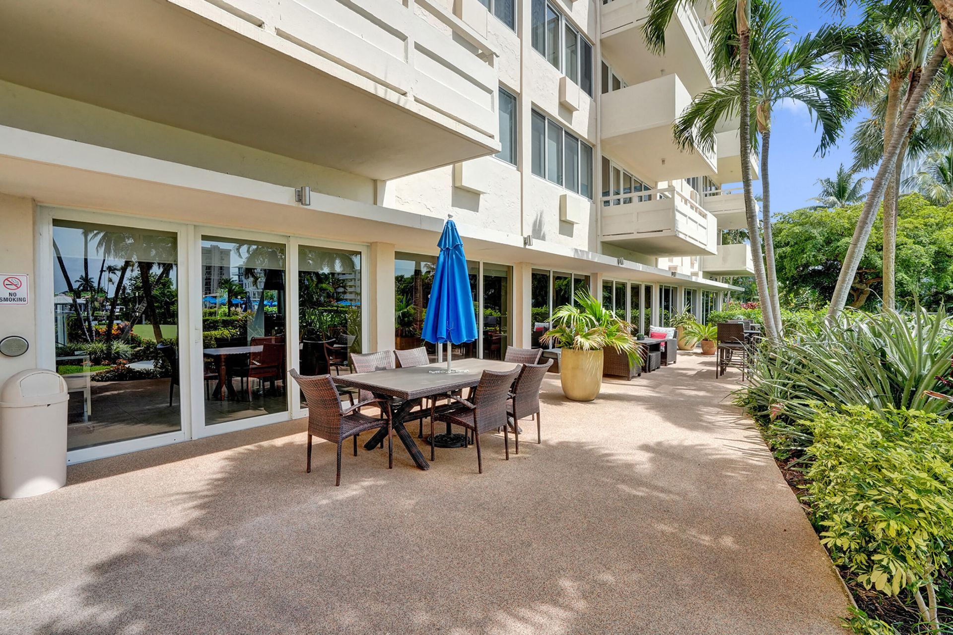 3233 NE 34th Street, Unit 214, Fort Lauderdale, FL 33308 Photo
