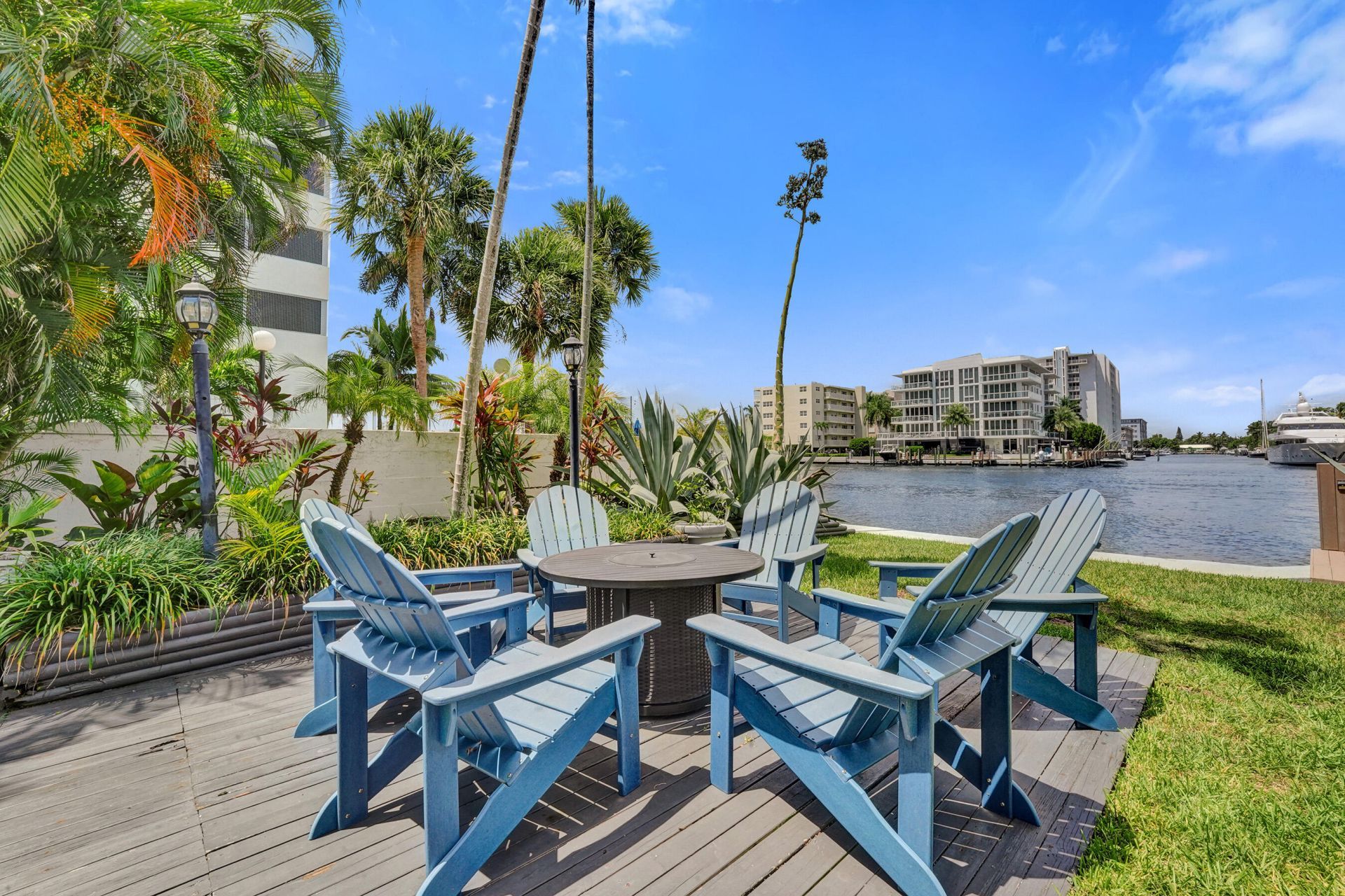 3233 NE 34th Street, Unit 214, Fort Lauderdale, FL 33308 Photo