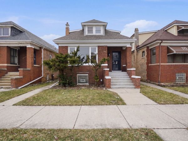 8011 S Dante Avenue , Chicago, IL 60619