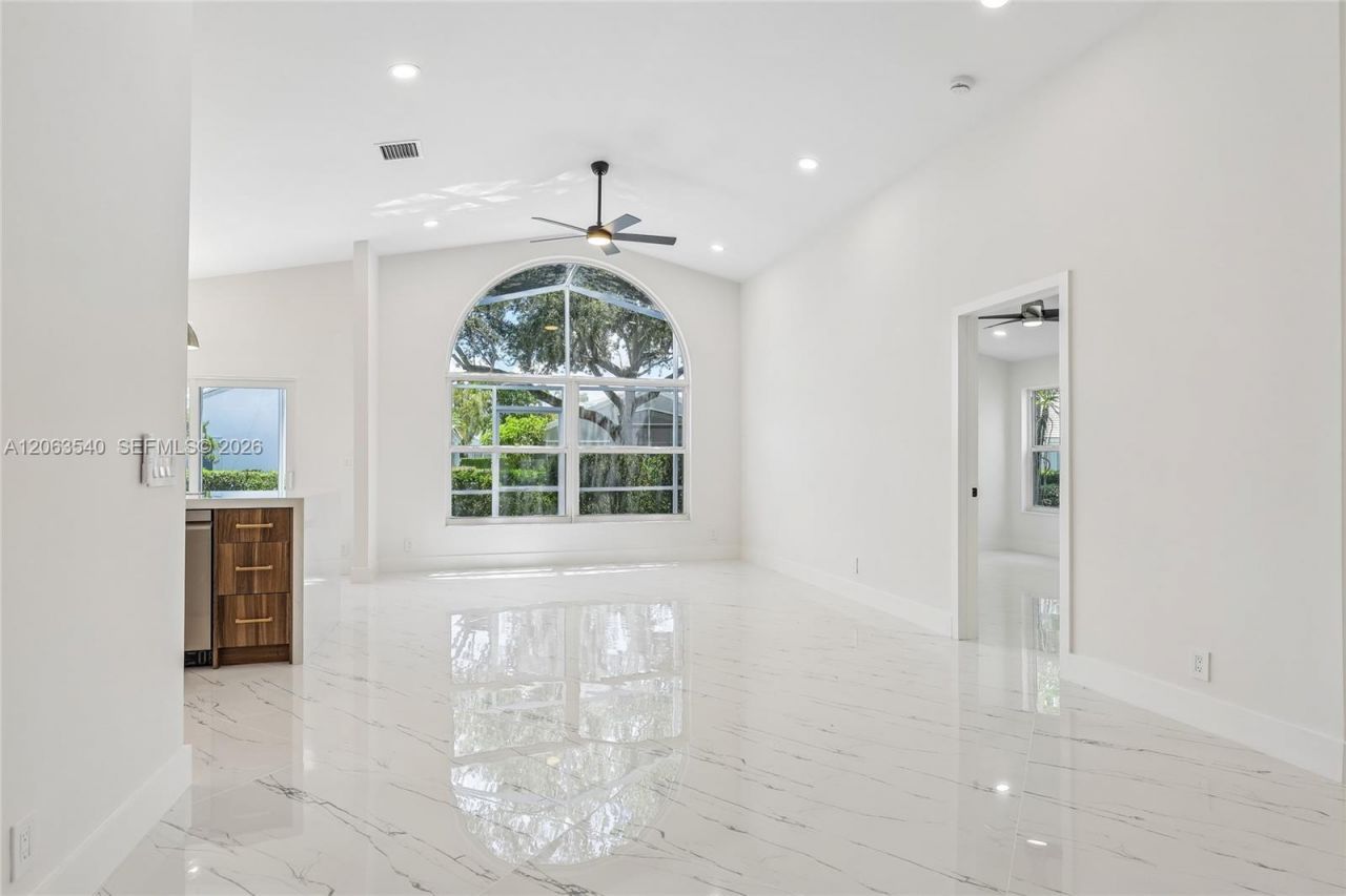 9613 NW 8th Cir, Plantation, FL 33324 Photo