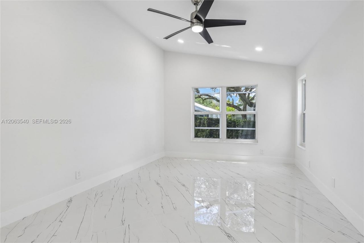 9613 NW 8th Cir, Plantation, FL 33324 Photo
