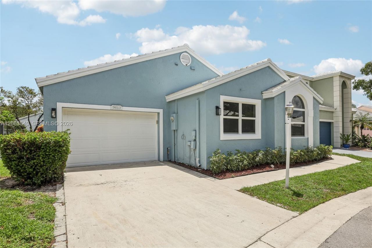 9613 NW 8th Cir, Plantation, FL 33324 Photo
