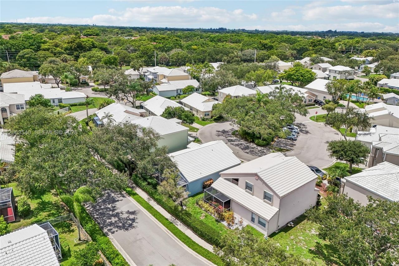 9613 NW 8th Cir, Plantation, FL 33324 Photo