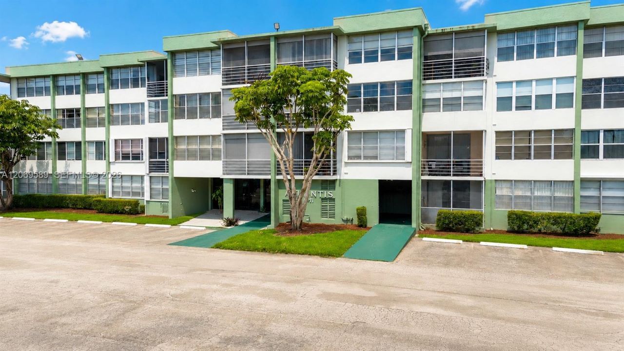 2771 Taft St , Unit 407, Hollywood, FL 33020 Photo