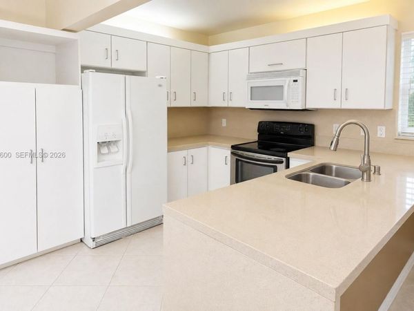 464 NE 210th Cir Ter, Unit 201-10A, Miami, FL 33179