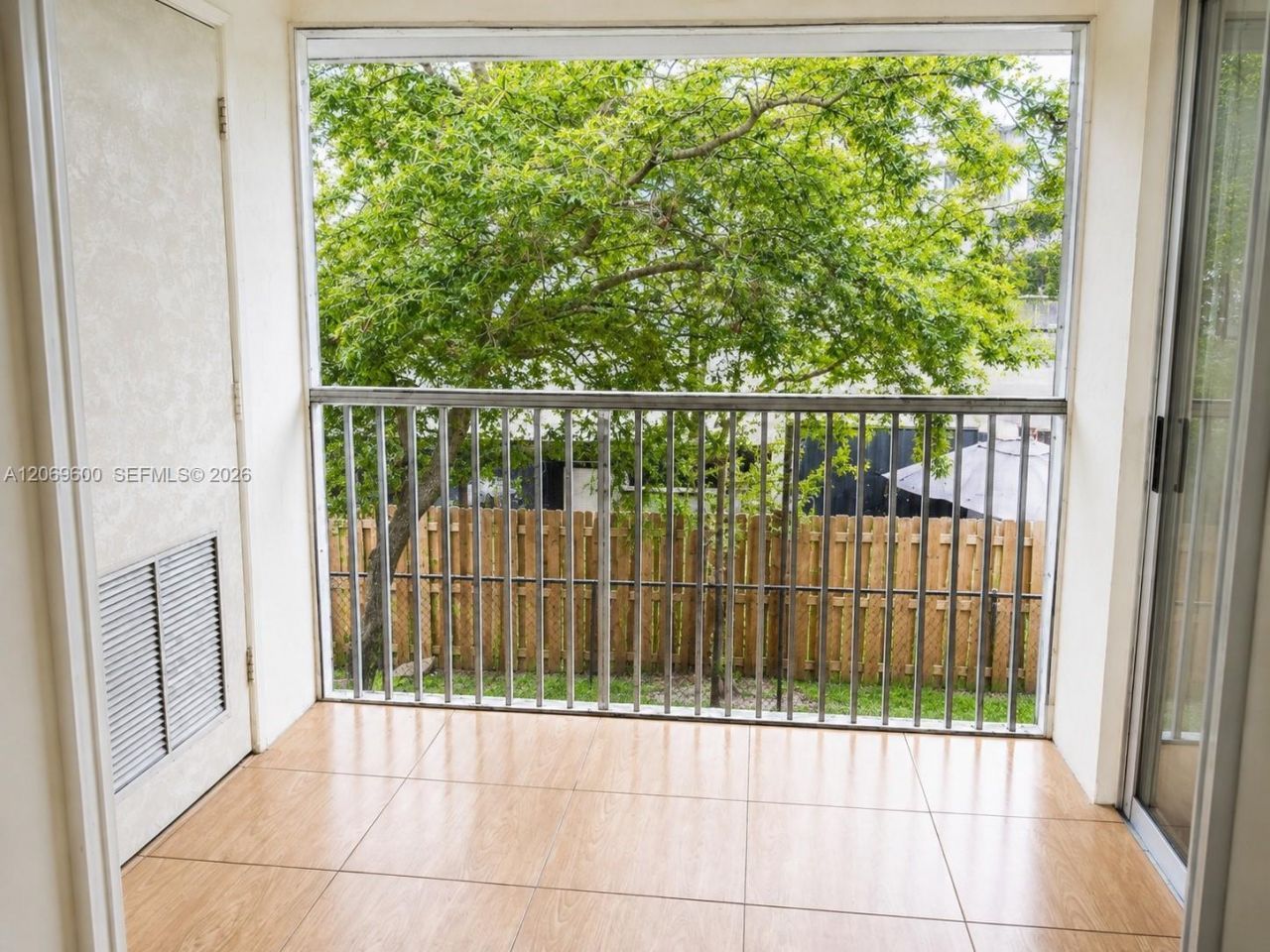 464 NE 210th Cir Ter, Unit 201-10A, Miami, FL 33179 Photo