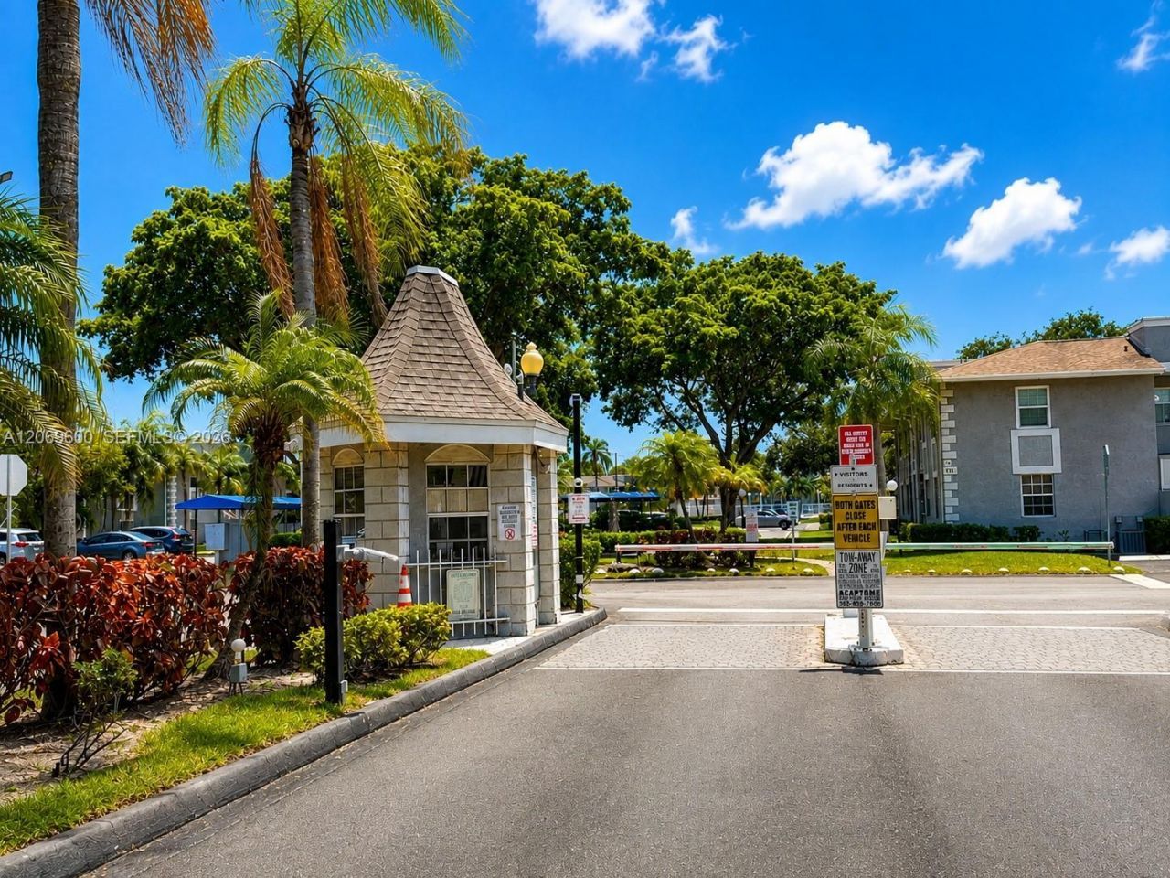 464 NE 210th Cir Ter, Unit 201-10A, Miami, FL 33179 Photo