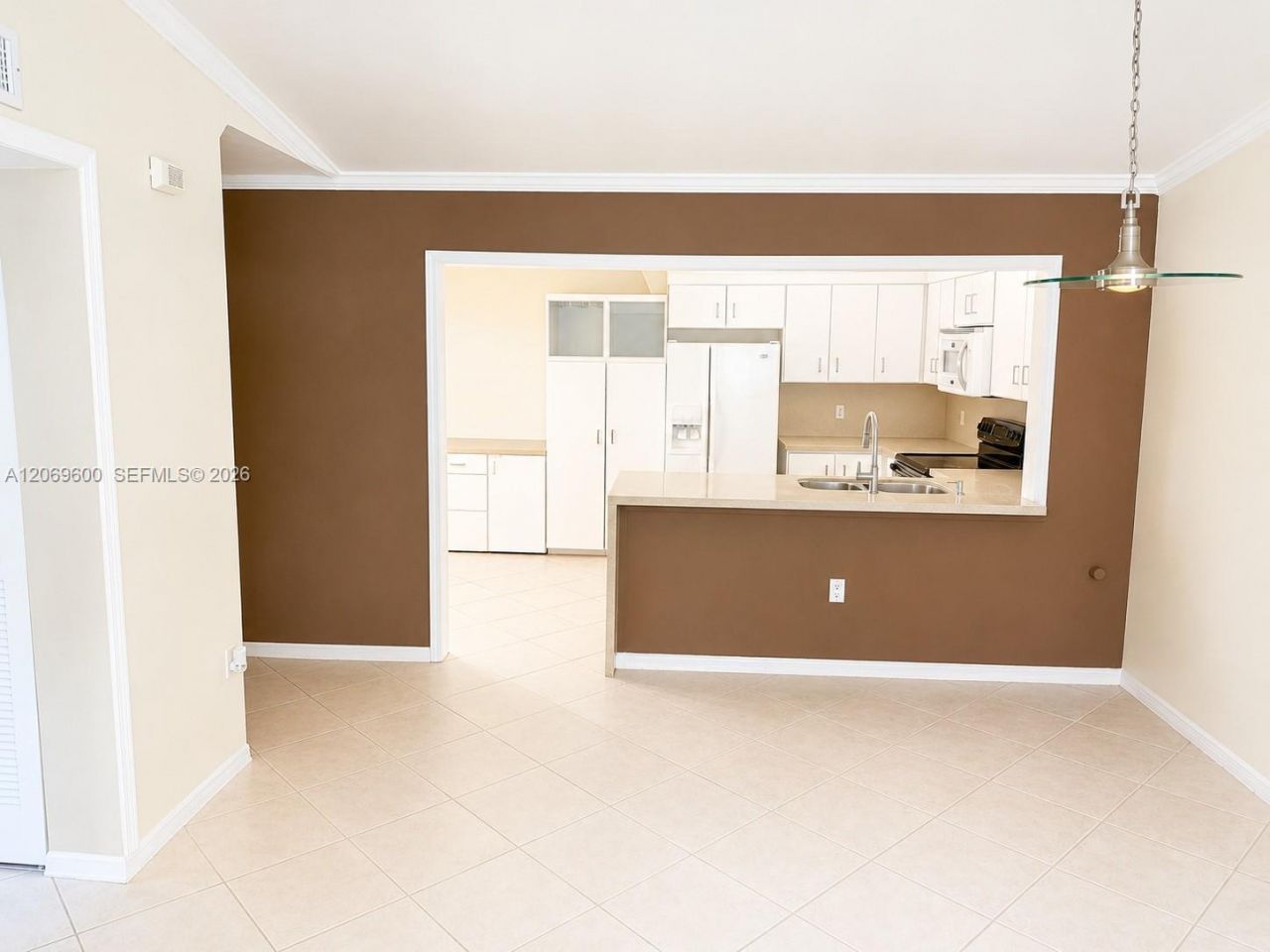 464 NE 210th Cir Ter, Unit 201-10A, Miami, FL 33179 Photo