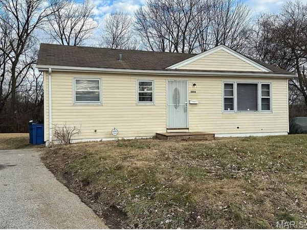 6824 Larry Lane, Berkeley, MO 63134