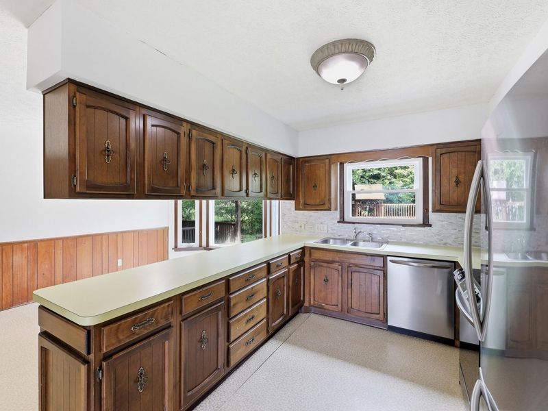 5288 Butternut Court E, Columbus, OH 43229 Photo 19