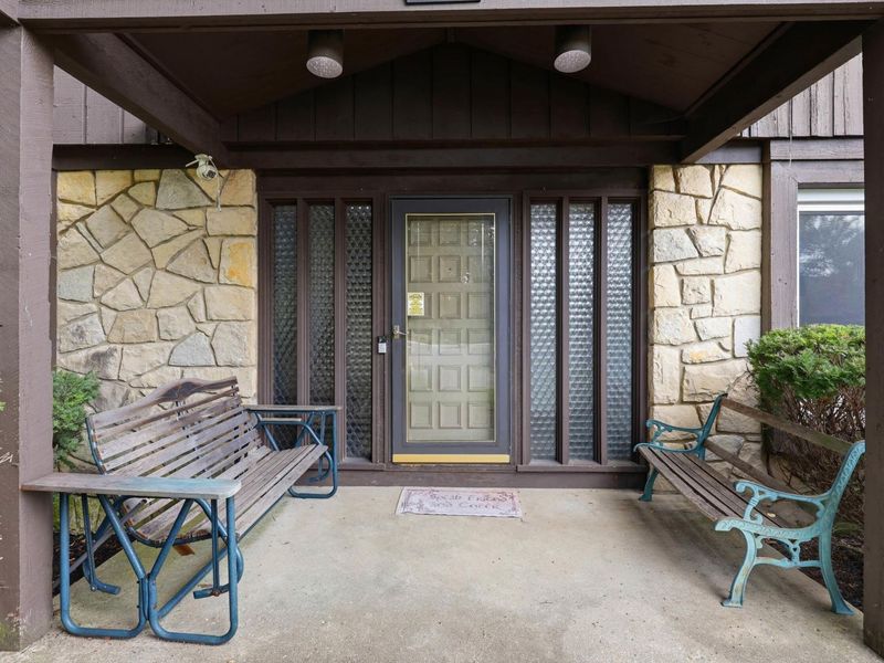 5288 Butternut Court E, Columbus, OH 43229 Photo 7