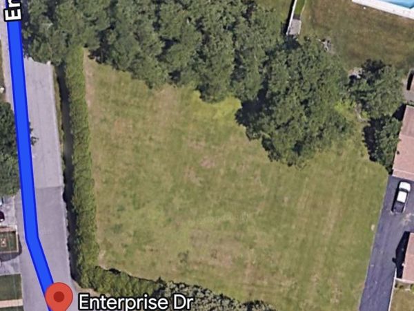 LOT 1 River Rd, Somerset, MA 02725
