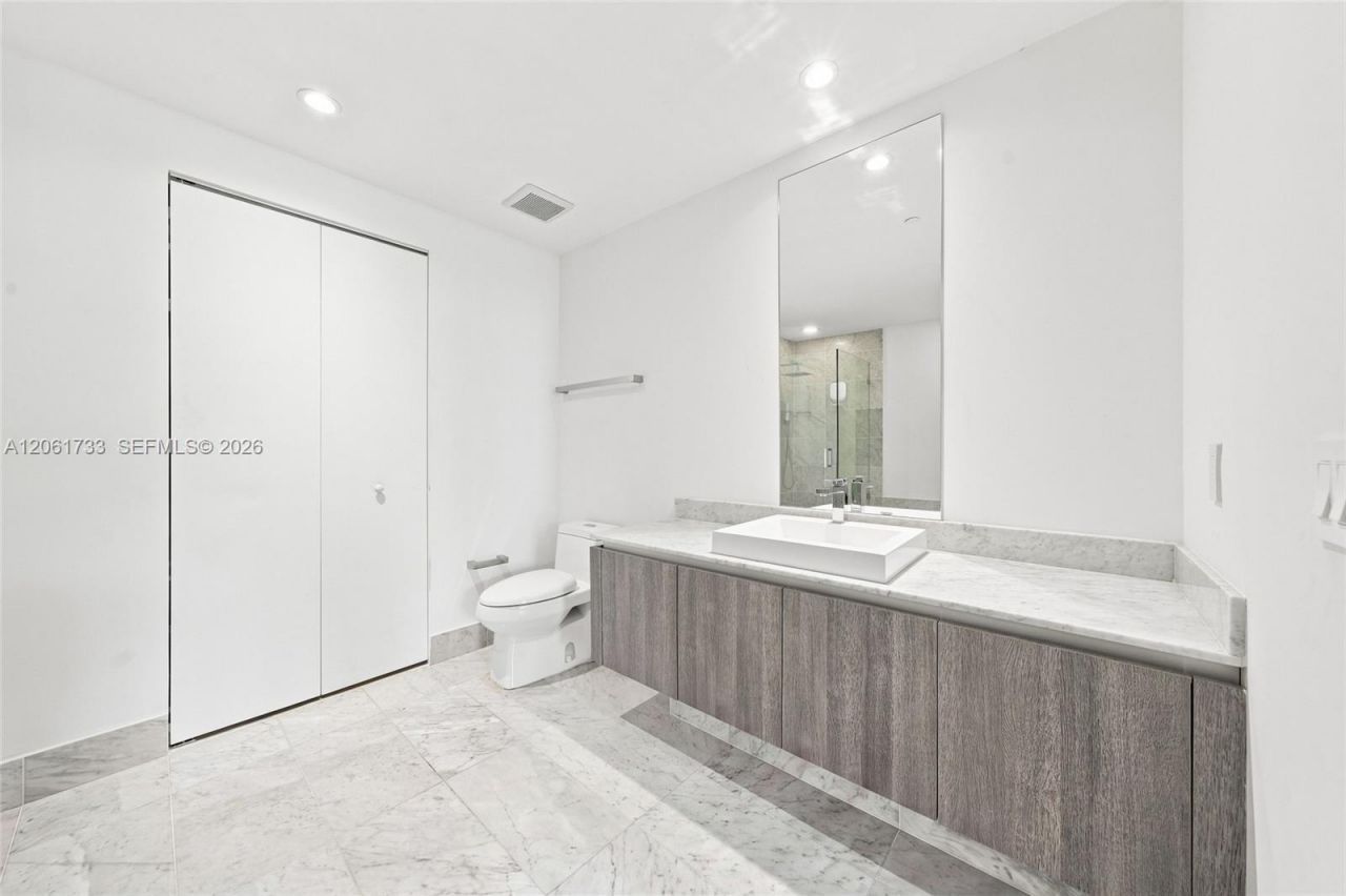 801 S Miami Ave, Unit 2502, Miami, FL 33130 Photo
