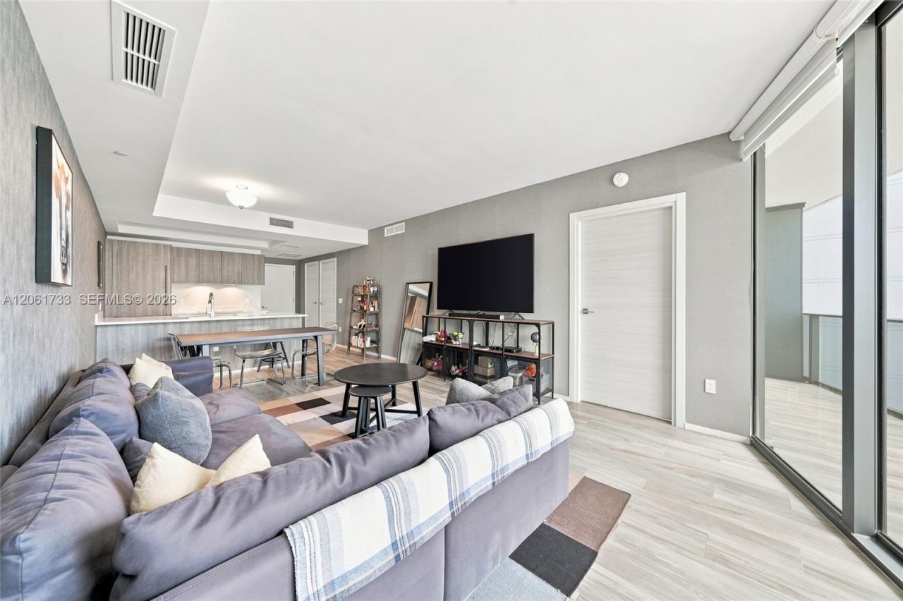 801 S Miami Ave, Unit 2502, Miami, FL 33130 Photo