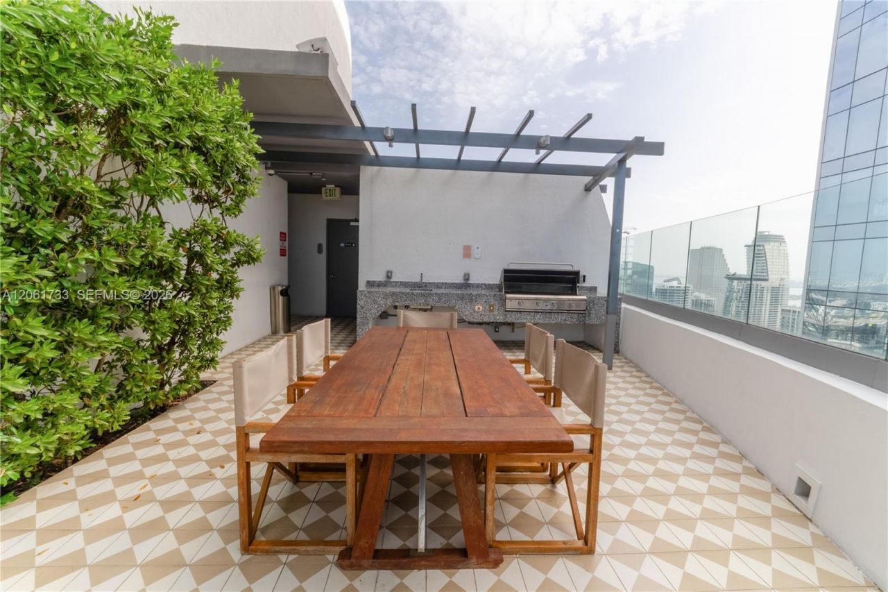 801 S Miami Ave, Unit 2502, Miami, FL 33130 Photo