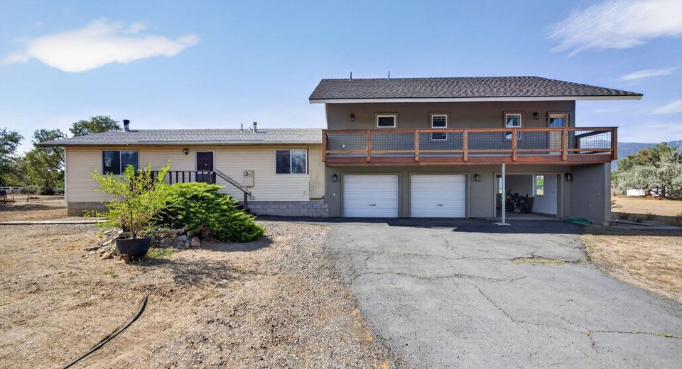 1101 Oro Way, Gardnerville, NV 89460 Photo