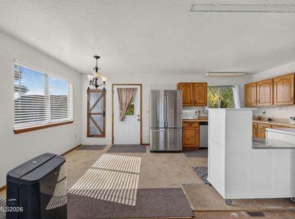 1101 Oro Way, Gardnerville, NV 89460 Photo