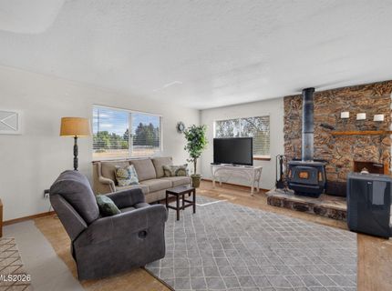 1101 Oro Way, Gardnerville, NV 89460 Photo