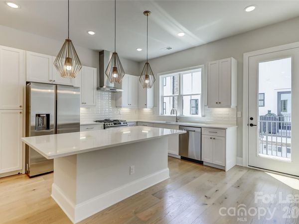 1107 Parkside Greenway Drive , Charlotte, NC 28209