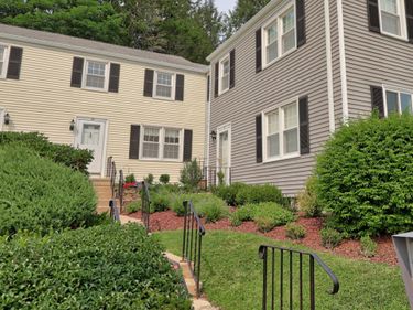 14 Tapping Reeve, Unit 14, Litchfield, CT 06759