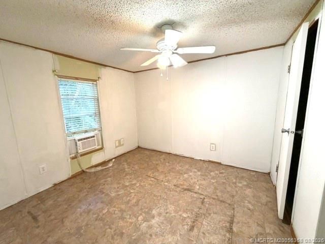 8423 SE Sandy Lane , Hobe Sound, FL 33455 Photo