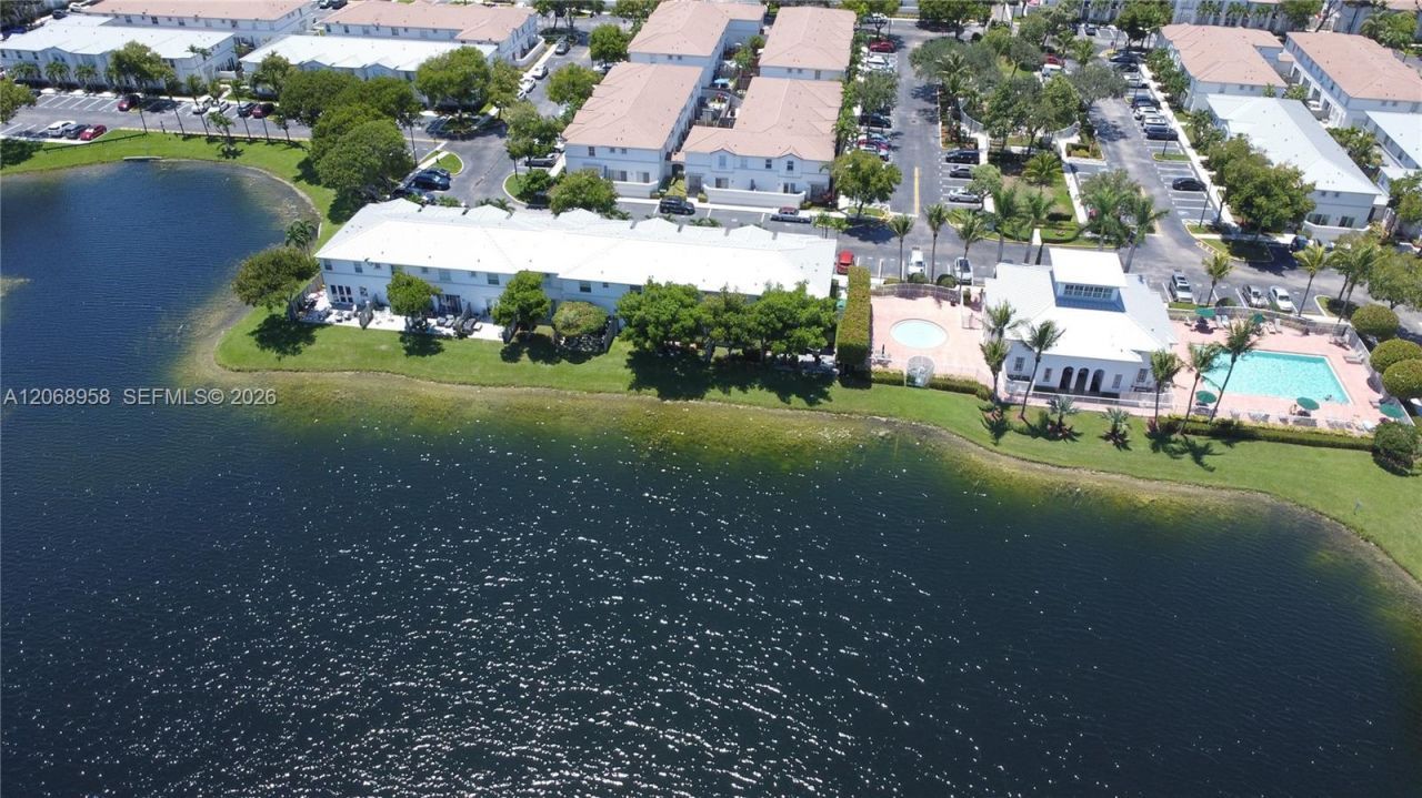 15747 SW 40th St, Unit 213, Miramar, FL 33027 Photo