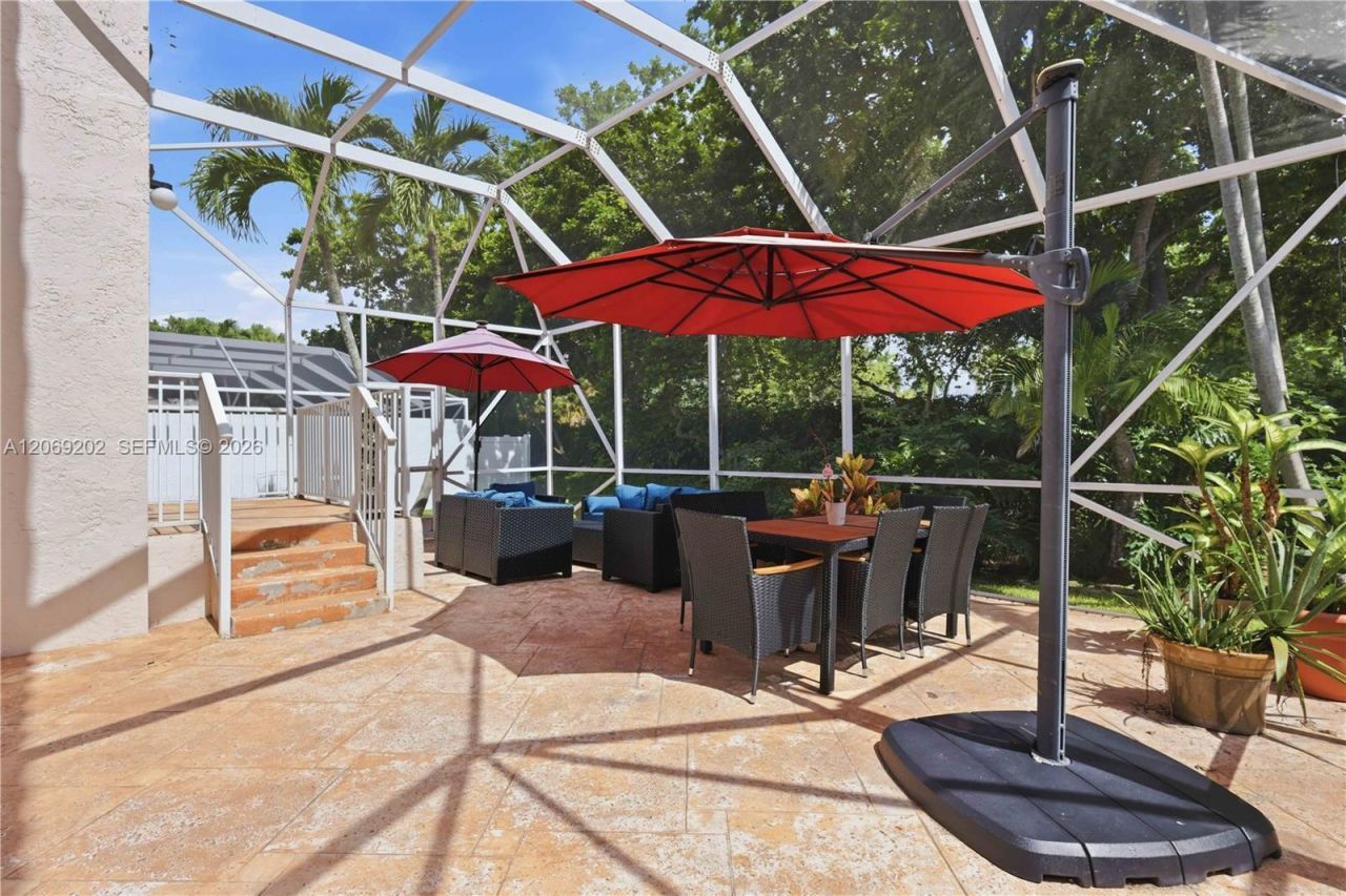 15845 NW 14th Rd, Pembroke Pines, FL 33028 Photo