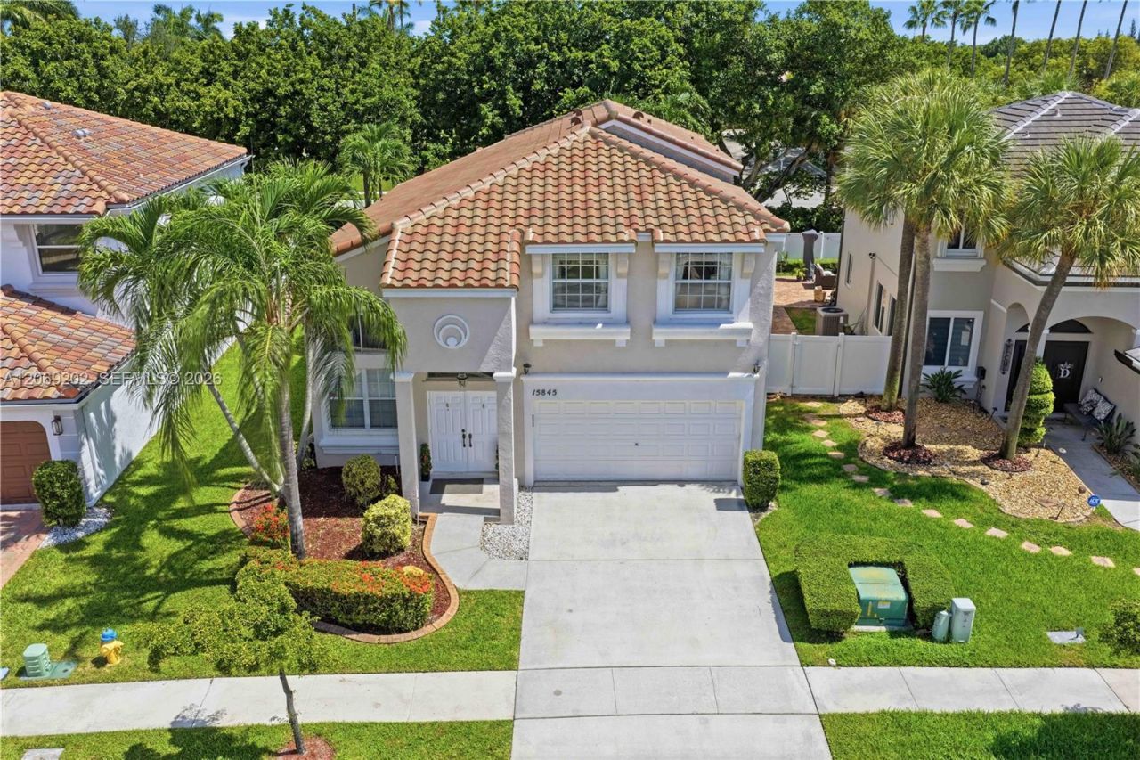 15845 NW 14th Rd, Pembroke Pines, FL 33028 Photo