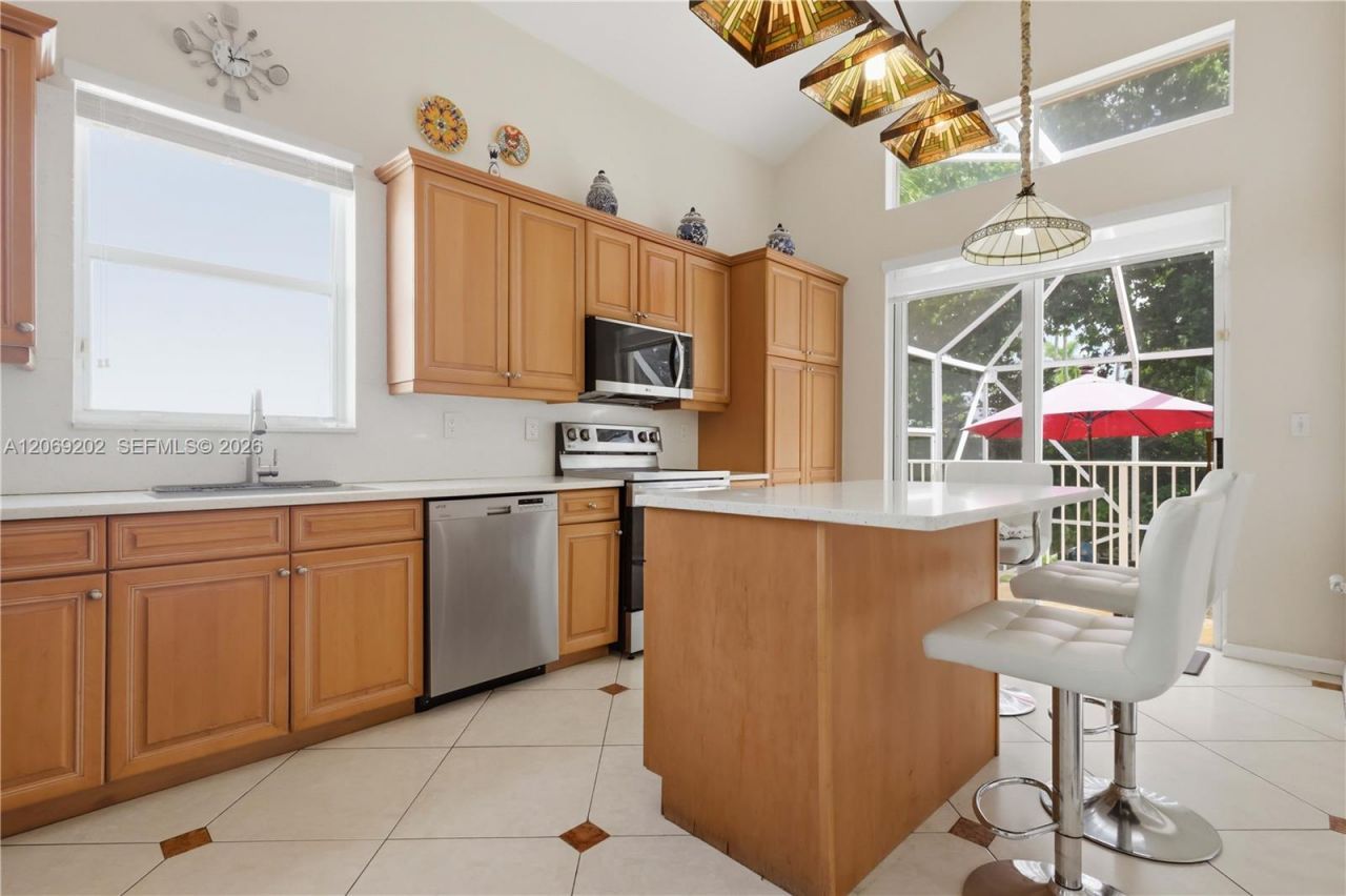 15845 NW 14th Rd, Pembroke Pines, FL 33028 Photo