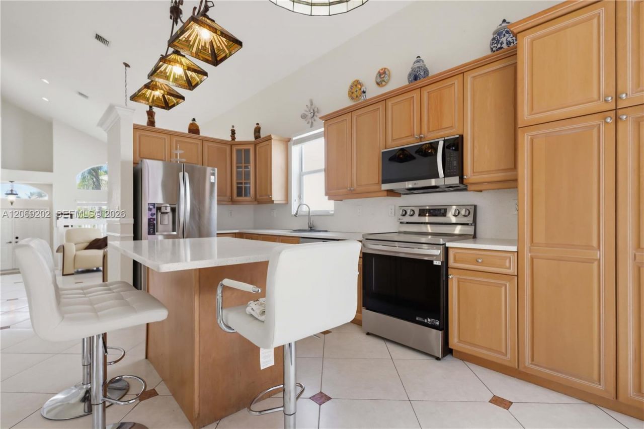 15845 NW 14th Rd, Pembroke Pines, FL 33028 Photo
