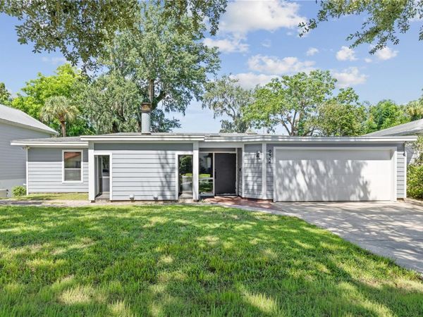 932 N HYER AVENUE , ORLANDO, FL 32803