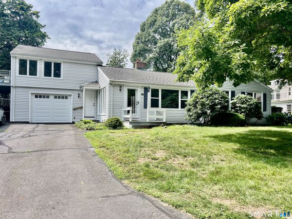 3 Bayview, Branford, CT 06405