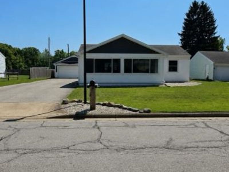 4157 Fox Avenue, Clyde, OH 43410 Photo 2