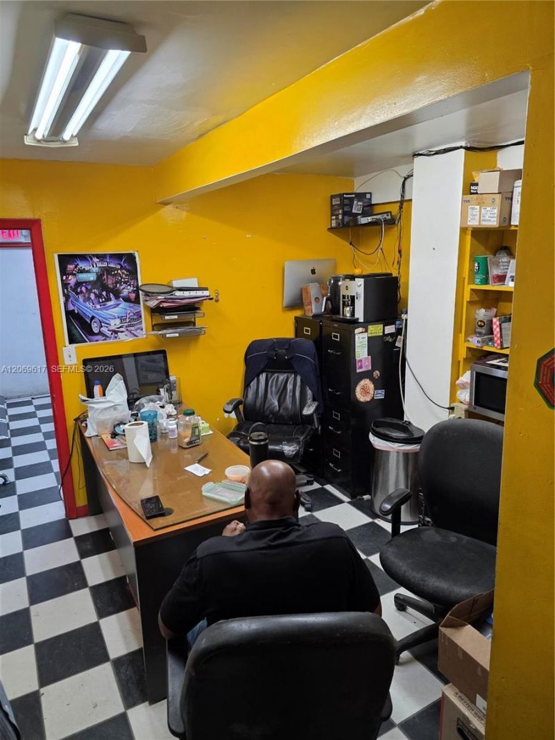 Please Call For Address, Miami, FL 33186 Photo