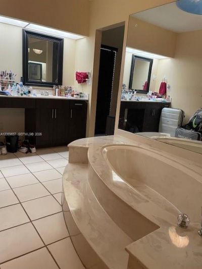 6364 Milk Wagon Ln , Miami Lakes, FL 33014 Photo