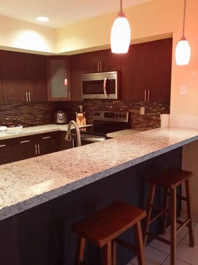 6364 Milk Wagon Ln , Miami Lakes, FL 33014 Photo