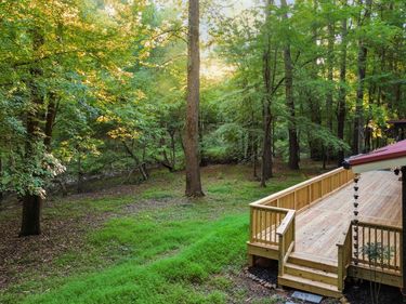 518 Morgan Creek Road, Chapel Hill, NC 27517