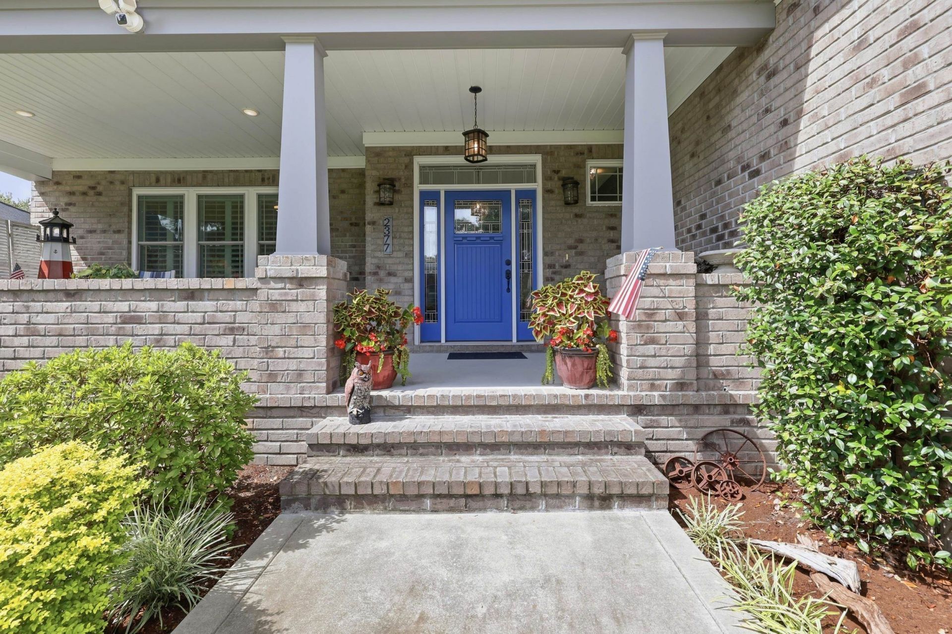 2377 Island Way Photo 7