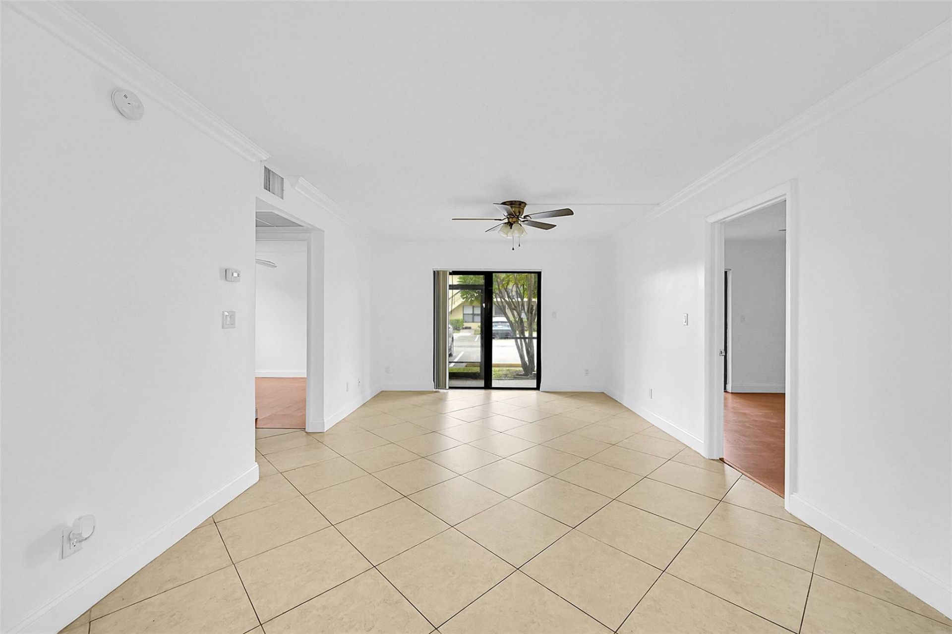 10022 Winding Lake Road, Unit 102, Sunrise, FL 33351 Photo