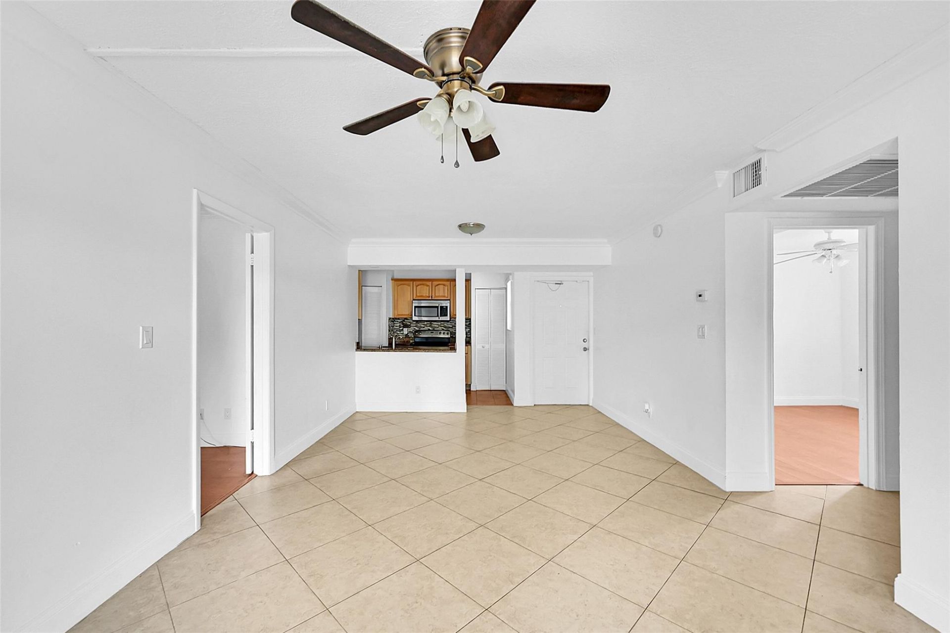 10022 Winding Lake Road, Unit 102, Sunrise, FL 33351 Photo
