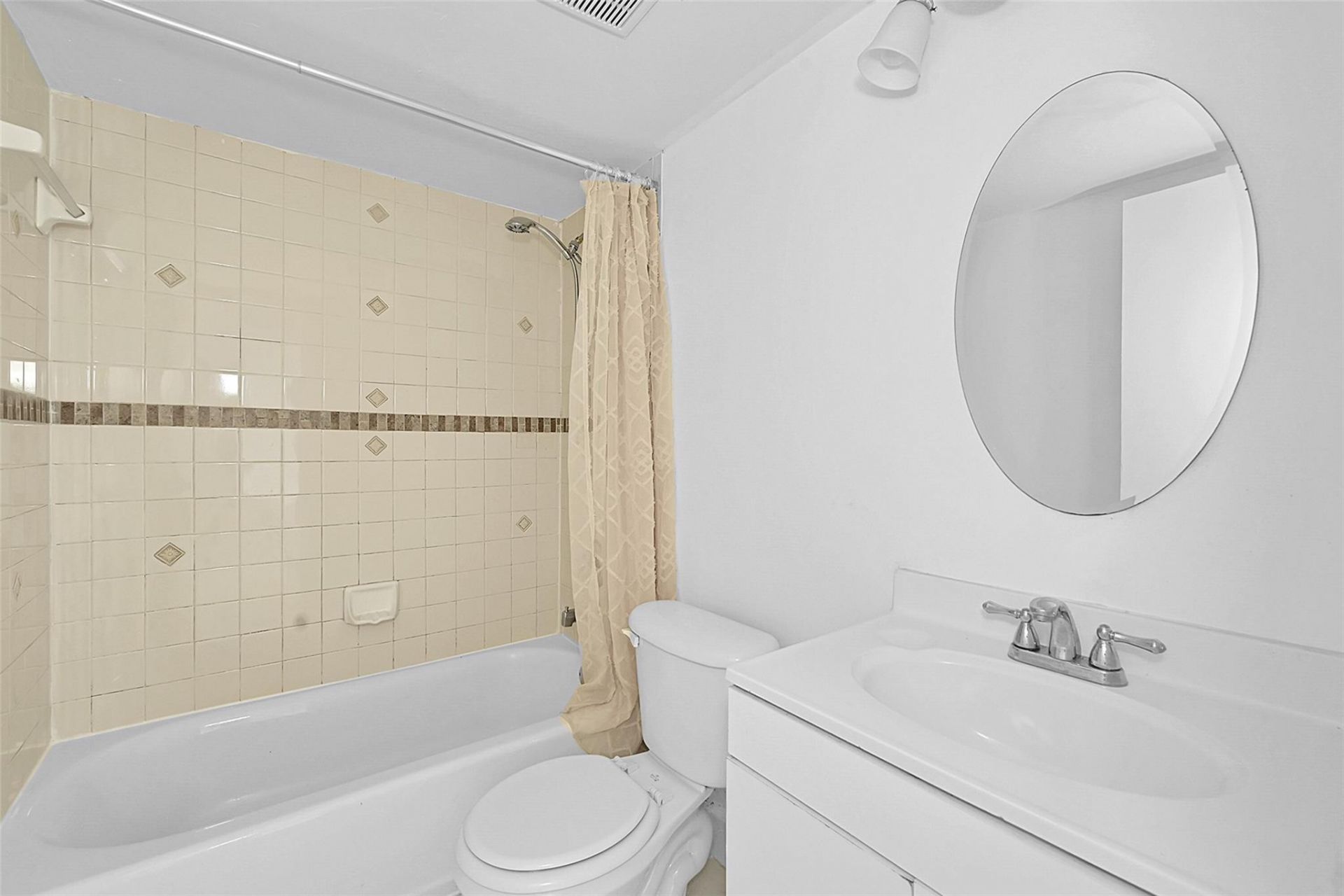 10022 Winding Lake Road, Unit 102, Sunrise, FL 33351 Photo