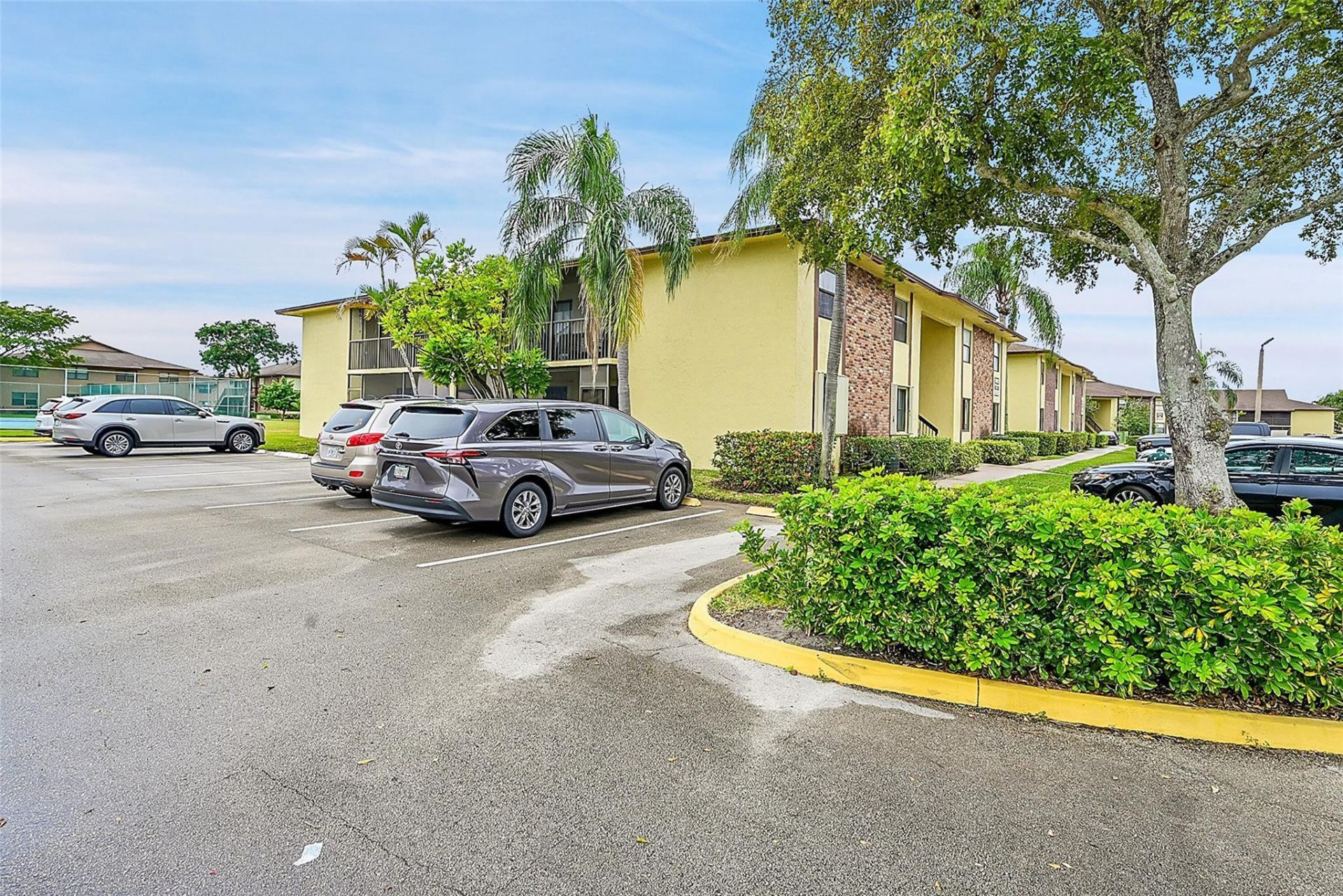 10022 Winding Lake Road, Unit 102, Sunrise, FL 33351 Photo