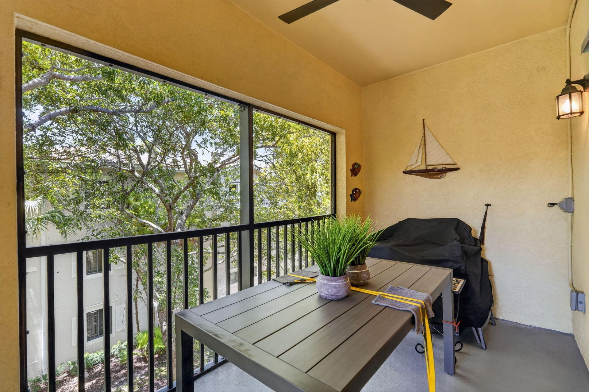 3020 Alcazar Place, Unit 308, Palm Beach Gardens, FL 33410 Photo