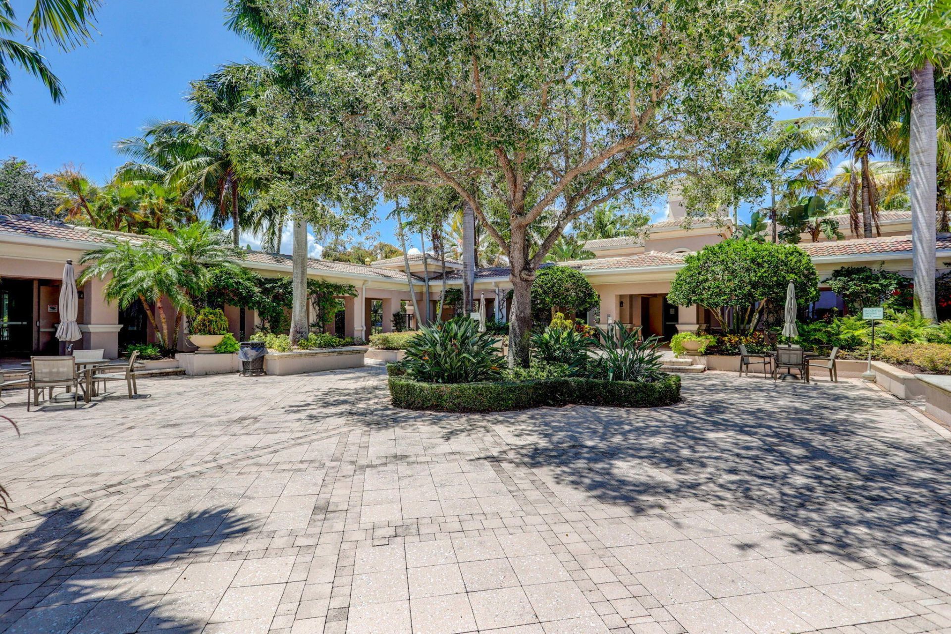 3020 Alcazar Place, Unit 308, Palm Beach Gardens, FL 33410 Photo
