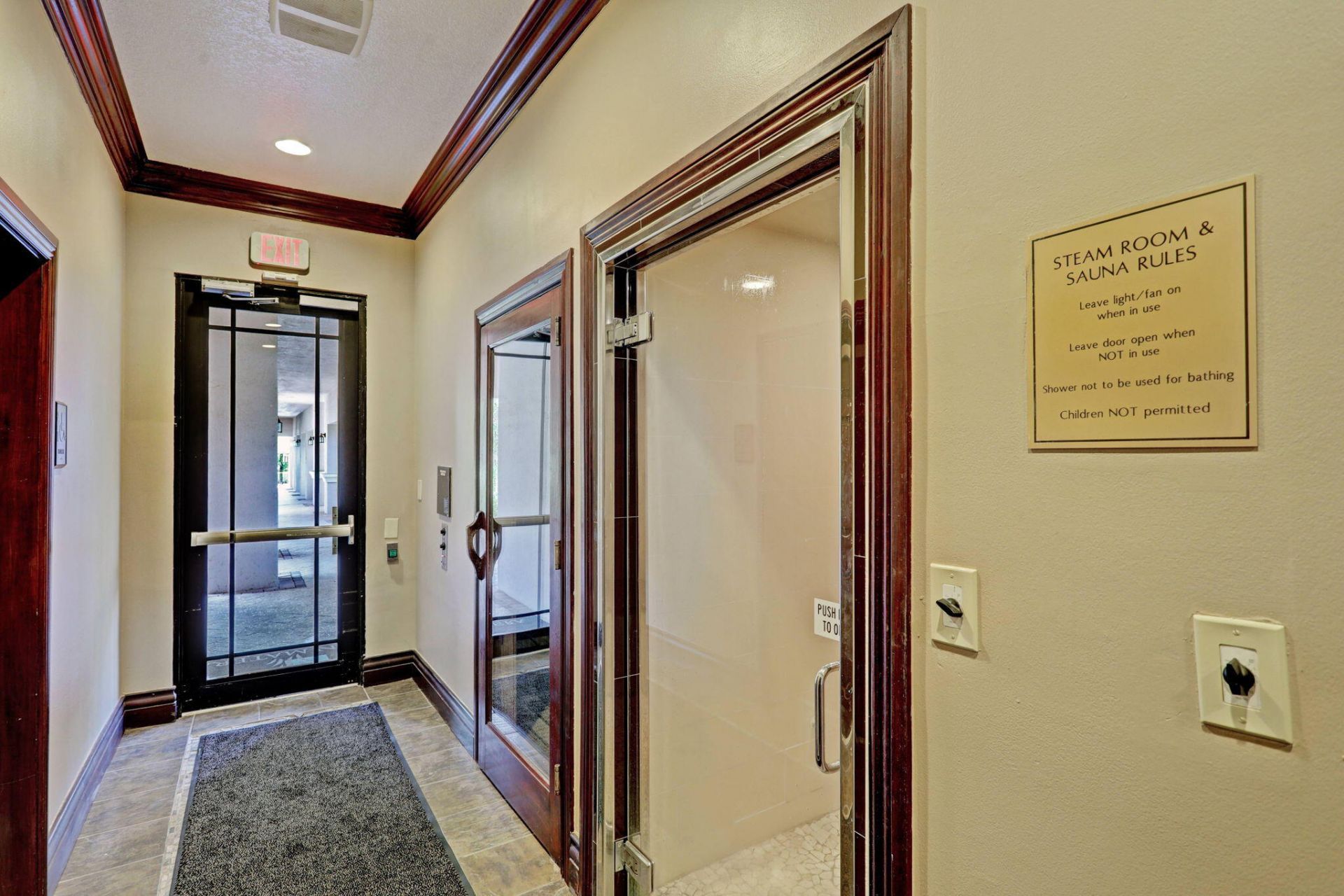 3020 Alcazar Place, Unit 308, Palm Beach Gardens, FL 33410 Photo