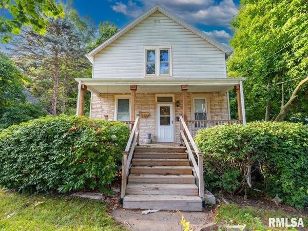 121 N ROOSEVELT Street, Bartonville, IL 61607